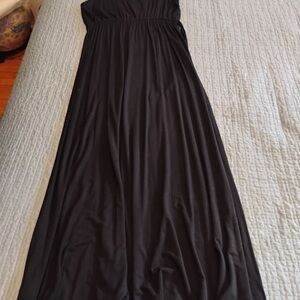 Adrienne Vittadini Classic Black Garment